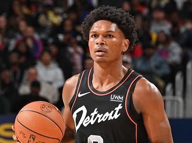 DETROIT, MI - NOVEMBER 5: Ausar Thompson #9 of the Detroit Pistons dribbles the ball during the game against the Phoenix Suns on November 5, 2023 at Little Caesars Arena in Detroit, Michigan. NOTE TO USER: User expressly acknowledges and agrees that, by downloading and/or using this photograph, User is consenting to the terms and conditions of the Getty Images License Agreement. Mandatory Copyright Notice: Copyright 2023 NBAE (Photo by Chris Schwegler/NBAE via Getty Images)