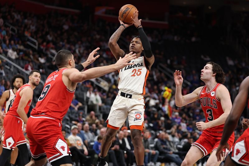 DETROIT, MICHIGAN - NOVEMBER 18: Marcus Sasser #25 of the Detroit Pistons takes a first half shot over Nikola Vucevic #9 of the Chicago Bulls at Little Caesars Arena on November 18, 2024 in Detroit, Michigan. NOTE TO USER: User expressly acknowledges and agrees that, by downloading and or using this photograph, User is consenting to the terms and conditions of the Getty Images License. (Photo by Gregory Shamus/Getty Images)