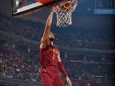 CLEVELAND, OH - DECEMBER 16:  Max Strus #1 of the Cleveland Cavaliers goes to the basket during the game on December 16, 2023 at Rocket Mortgage FieldHouse in Cleveland, Ohio. NOTE TO USER: User expressly acknowledges and agrees that, by downloading and/or using this Photograph, user is consenting to the terms and conditions of the Getty Images License Agreement. Mandatory Copyright Notice: Copyright 2023 NBAE (Photo by David Liam Kyle/NBAE via Getty Images)