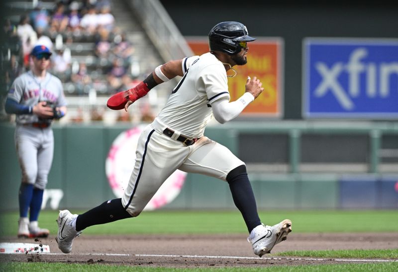 Sep 10, 2023; Minneapolis, Minnesota, USA; Minnesota Twins left fielder Willi Castro (50) leads off from third base safely against the New York Mets in the fourth inning at Target Field. Mandatory Credit: Michael McLoone-USA TODAY Sports