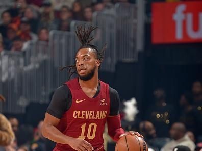 CLEVELAND, OH - NOVEMBER 19: Darius Garland #10 of the Cleveland Cavaliers dribbles the ball during the game against the Denver Nuggets on November 19, 2023 at Rocket Mortgage FieldHouse in Cleveland, Ohio. NOTE TO USER: User expressly acknowledges and agrees that, by downloading and/or using this Photograph, user is consenting to the terms and conditions of the Getty Images License Agreement. Mandatory Copyright Notice: Copyright 2023 NBAE (Photo by David Liam Kyle/NBAE via Getty Images)