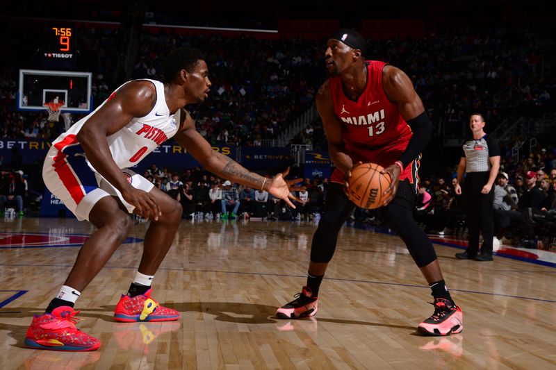 DETROIT, MI - MARCH 17: Jalen Duren #0 of the Detroit Pistons plays defense during the game  against Bam Adebayo #13 of the Miami Heat on March 17, 2024 at Little Caesars Arena in Detroit, Michigan. NOTE TO USER: User expressly acknowledges and agrees that, by downloading and/or using this photograph, User is consenting to the terms and conditions of the Getty Images License Agreement. Mandatory Copyright Notice: Copyright 2024 NBAE (Photo by Chris Schwegler/NBAE via Getty Images)