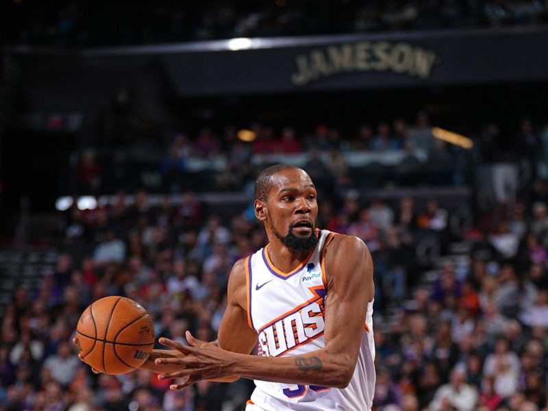 PHOENIX, AZ - JANUARY 22: Kevin Durant #35 of the Phoenix Suns handles the ball during the game against the Chicago Bulls on January 22, 2024 at Footprint Center in Phoenix, Arizona. NOTE TO USER: User expressly acknowledges and agrees that, by downloading and or using this photograph, user is consenting to the terms and conditions of the Getty Images License Agreement. Mandatory Copyright Notice: Copyright 2024 NBAE (Photo by Garrett Ellwood/NBAE via Getty Images)