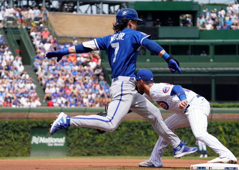 Aug 19, 2023; Chicago, Illinois, USA; Kansas City Royals shortstop Bobby Witt Jr. (7) beats out an infield single as Chicago Cubs first baseman Cody Bellinger (24) takes the throw during the first inning at Wrigley Field. Mandatory Credit: David Banks-USA TODAY Sports