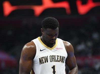 LOS ANGELES, CA - NOVEMBER 24: Zion Williamson #1 of the New Orleans Pelicans prepares to shoot a free throw during the game against the LA Clippers during the In-Season Tournament on November 24, 2023 at Crypto.Com Arena in Los Angeles, California. NOTE TO USER: User expressly acknowledges and agrees that, by downloading and/or using this Photograph, user is consenting to the terms and conditions of the Getty Images License Agreement. Mandatory Copyright Notice: Copyright 2023 NBAE (Photo by Tyler Ross/NBAE via Getty Images)