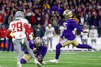 Washington Huskies vs. Washington State Cougars: A Showcase of Talent and Strategy