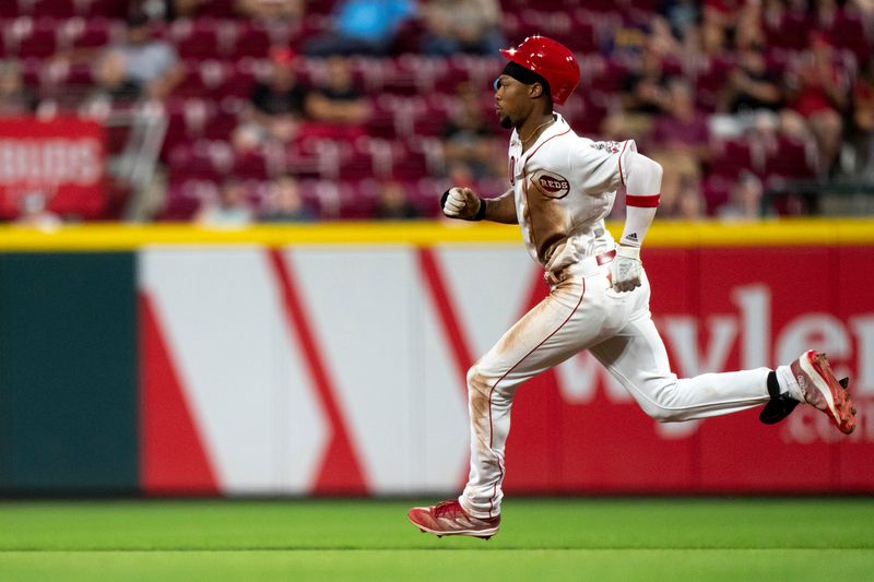 Sep 6, 2023; Cincinnati, Ohio, USA; Cincinnati Reds right fielder Will Benson (30) races to second for a double in the fifth inning of the MLB baseball game between the Cincinnati Reds and the Seattle Mariners at Great American Ball Park. Mandatory Credit: Albert Cesare-USA TODAY Sports