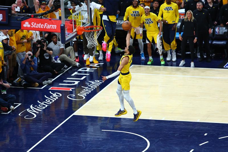 INDIANAPOLIS, IN - MAY 25:  Tyrese Haliburton #0 of the Indiana Pacers dunks the ball during the game against the New York Knicks  during Game 3 of the 2025 Eastern Conference Finals on May 25, 2025 at Gainbridge Fieldhouse in Indianapolis, Indiana. NOTE TO USER: User expressly acknowledges and agrees that, by downloading and or using this Photograph, user is consenting to the terms and conditions of the Getty Images License Agreement. Mandatory Copyright Notice: Copyright 2025 NBAE (Photo by David L. Nemec/NBAE via Getty Images)