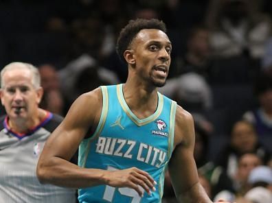 Charlotte Hornets Dominate with Decisive Victory Over Atlanta Hawks at Spectrum Center