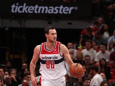 MIAMI, FL - NOVEMBER 3: Danilo Gallinari #88 of the Washington Wizards brings the ball up court against the Miami Heat during the In-Season Tournament on November 3, 2023 at Kaseya Center in Miami, Florida. NOTE TO USER: User expressly acknowledges and agrees that, by downloading and or using this Photograph, user is consenting to the terms and conditions of the Getty Images License Agreement. Mandatory Copyright Notice: Copyright 2023 NBAE (Photo by Issac Baldizon/NBAE via Getty Images)