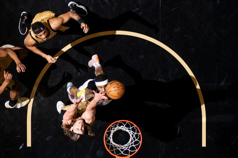 TORONTO, CANADA - MARCH 1:  Gary Payton II #0 of the Golden State Warriors goes to the basket during the game on March 1, 2024 at the Scotiabank Arena in Toronto, Ontario, Canada.  NOTE TO USER: User expressly acknowledges and agrees that, by downloading and or using this Photograph, user is consenting to the terms and conditions of the Getty Images License Agreement.  Mandatory Copyright Notice: Copyright 2024 NBAE (Photo by Mark Blinch/NBAE via Getty Images)