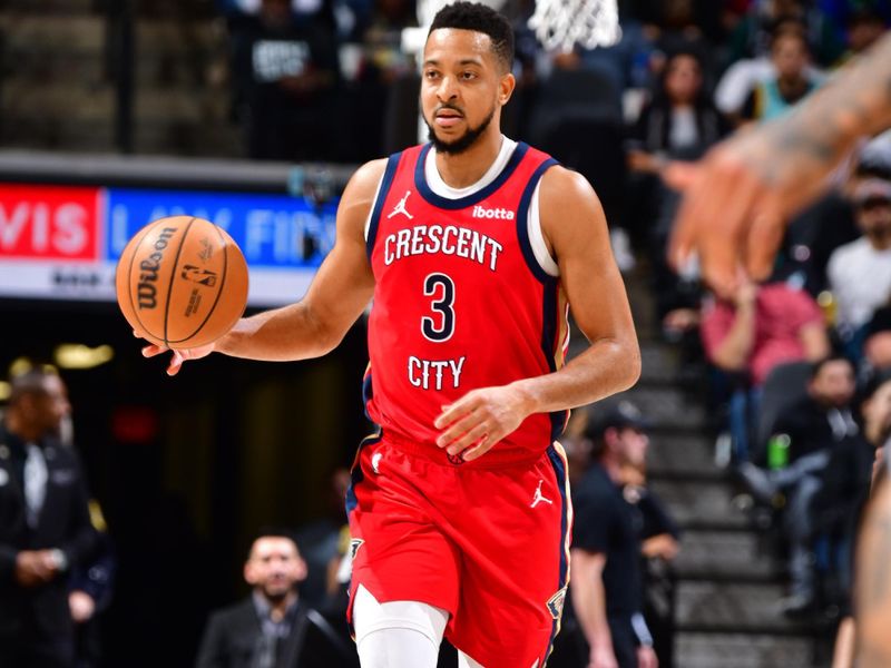 SAN ANTONIO, TX - FEBRUARY 2: CJ McCollum #3 of the New Orleans Pelicans dribbles the ball during the game against the San Antonio Spurs on February 2, 2024 at the Frost Bank Center in San Antonio, Texas. NOTE TO USER: User expressly acknowledges and agrees that, by downloading and or using this photograph, user is consenting to the terms and conditions of the Getty Images License Agreement. Mandatory Copyright Notice: Copyright 2024 NBAE (Photos by Barry Gossage/NBAE via Getty Images)