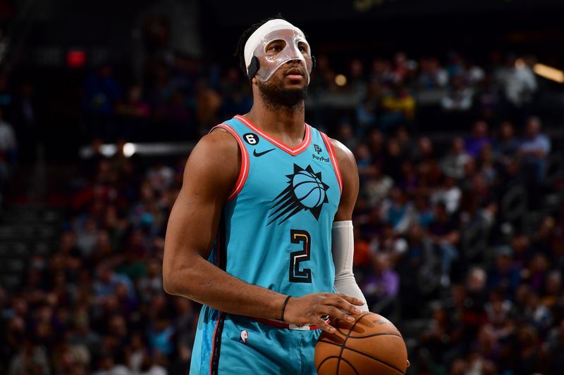 PHOENIX, AZ - MARCH 14: Josh Okogie #2 of the Phoenix Suns prepares to shoot a free throw during the game against the Milwaukee Bucks on March 14, 2022 at Footprint Center in Phoenix, Arizona. NOTE TO USER: User expressly acknowledges and agrees that, by downloading and or using this photograph, user is consenting to the terms and conditions of the Getty Images License Agreement. Mandatory Copyright Notice: Copyright 2022 NBAE (Photo by Kate Frese/NBAE via Getty Images)