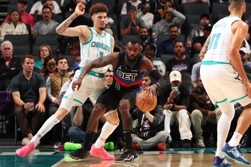 CHARLOTTE, NC - NOVEMBER 6: Tim Hardaway Jr. #8 of the Detroit Pistons dribbles the ball during the game against the Charlotte Hornets on November 6, 2024 at Spectrum Center in Charlotte, North Carolina. NOTE TO USER: User expressly acknowledges and agrees that, by downloading and or using this photograph, User is consenting to the terms and conditions of the Getty Images License Agreement. Mandatory Copyright Notice: Copyright 2024 NBAE (Photo by Kent Smith/NBAE via Getty Images)