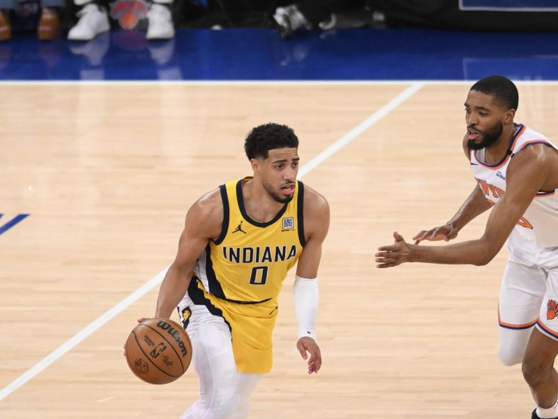 NEW YORK, NY - MAY 21: Tyrese Haliburton #0 of the Indiana Pacers drives to the basket during the game against the New York Knicks during Game One of the 2025 Eastern Conference Finals on May 21, 2025 at Madison Square Garden in New York City, New York.  NOTE TO USER: User expressly acknowledges and agrees that, by downloading and or using this photograph, User is consenting to the terms and conditions of the Getty Images License Agreement. Mandatory Copyright Notice: Copyright 2025 NBAE  (Photo by David Dow/NBAE via Getty Images)