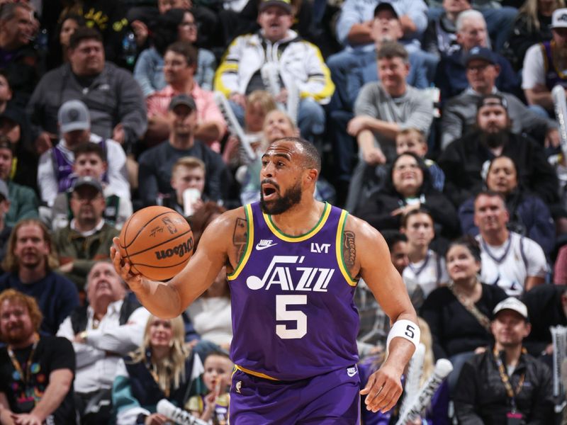 SALT LAKE CITY, UT - MARCH 12:  Talen Horton-Tucker #5 of the Utah Jazz handles the ball during the game  on March 12, 2024 at Delta Center in Salt Lake City, Utah. NOTE TO USER: User expressly acknowledges and agrees that, by downloading and or using this Photograph, User is consenting to the terms and conditions of the Getty Images License Agreement. Mandatory Copyright Notice: Copyright 2024 NBAE (Photo by Melissa Majchrzak/NBAE via Getty Images)