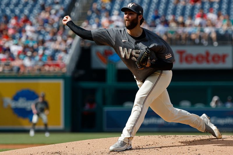 May 25, 2024; Washington, District of Columbia, USA; Washington Nationals starting pitcher Trevor Williams (32) pitches against the Seattle Mariners during the second inning at Nationals Park. Mandatory Credit: Geoff Burke-USA TODAY Sports