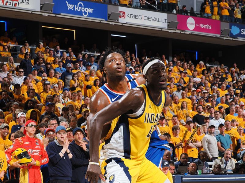 INDIANAPOLIS, IN - MAY 25:  Pascal Siakam #43 of the Indiana Pacers boxes out during the game against OG Anunoby #8 of the New York Knicks during Game Three of the Eastern Conference Finals on May 25, 2025 at Gainbridge Fieldhouse in Indianapolis, Indiana. NOTE TO USER: User expressly acknowledges and agrees that, by downloading and or using this Photograph, user is consenting to the terms and conditions of the Getty Images License Agreement. Mandatory Copyright Notice: Copyright 2025 NBAE (Photo by Ron Hoskins/NBAE via Getty Images)
