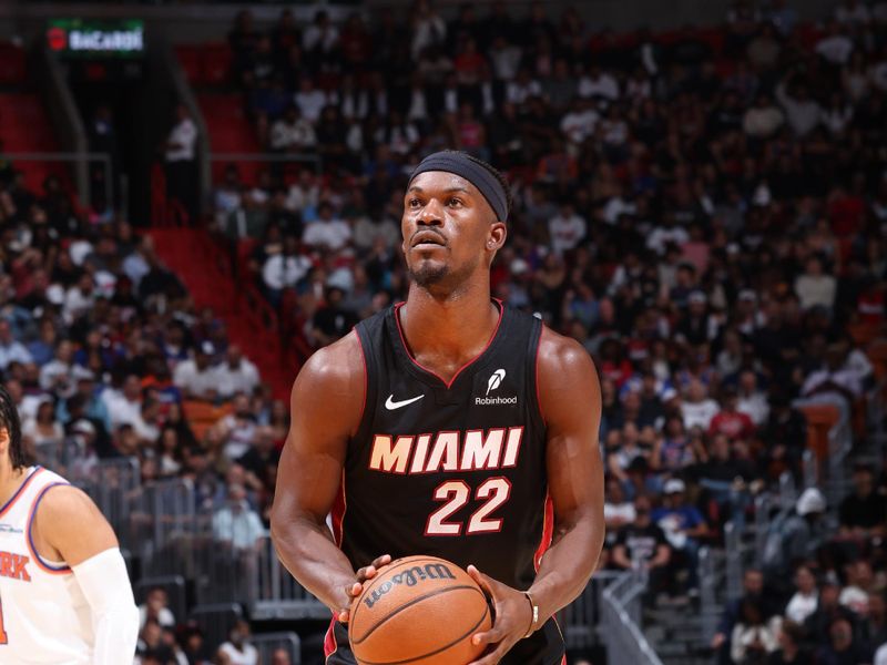 MIAMI, FL - OCTOBER 30: Jimmy Butler #22 of the Miami Heat free throw during the game against the New York Knicks on October 30, 2024 at Kaseya Center in Miami, Florida. NOTE TO USER: User expressly acknowledges and agrees that, by downloading and or using this Photograph, user is consenting to the terms and conditions of the Getty Images License Agreement. Mandatory Copyright Notice: Copyright 2024 NBAE (Photo by Jeff Haynes/NBAE via Getty Images)