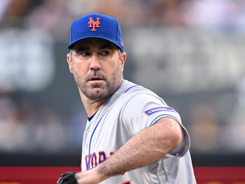 Jul 7, 2023; San Diego, California, USA; New York Mets starting pitcher Justin Verlander (35) throws a pitch against the San Diego Padres during the first inning at Petco Park. Mandatory Credit: Orlando Ramirez-USA TODAY Sports