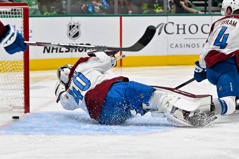 Jan 4, 2024; Dallas, Texas, USA; Colorado Avalanche goaltender Alexandar Georgiev (40) allows a goal to Dallas Stars center Tyler Seguin (not pictured) during the second period at the American Airlines Center. Mandatory Credit: Jerome Miron-USA TODAY Sports