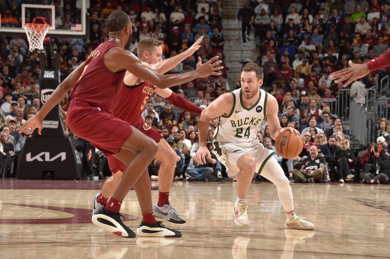 CLEVELAND, OH - NOVEMBER 4: Pat Connaughton #24 of the Milwaukee Bucks handles the ball during the game against the Cleveland Cavaliers on November 4, 2024 at Rocket Mortgage FieldHouse in Cleveland, Ohio. NOTE TO USER: User expressly acknowledges and agrees that, by downloading and/or using this Photograph, user is consenting to the terms and conditions of the Getty Images License Agreement. Mandatory Copyright Notice: Copyright 2024 NBAE (Photo by David Liam Kyle/NBAE via Getty Images)