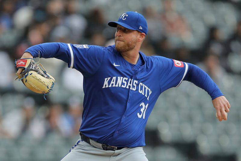 Apr 17, 2024; Chicago, Illinois, USA; Kansas City Royals relief pitcher Will Smith (31) throws the ball in the sixth inning during game one of a double header against the Chicago White Sox at Guaranteed Rate Field. Mandatory Credit: Melissa Tamez-USA TODAY Sports