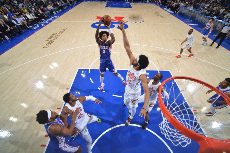 PHILADELPHIA, PA - NOVEMBER 13: Kelly Oubre Jr. #9 of the Philadelphia 76ers shoots the ball during the game against the Cleveland Cavaliers on November 13, 2024 at the Wells Fargo Center in Philadelphia, Pennsylvania NOTE TO USER: User expressly acknowledges and agrees that, by downloading and/or using this Photograph, user is consenting to the terms and conditions of the Getty Images License Agreement. Mandatory Copyright Notice: Copyright 2024 NBAE (Photo by Jesse D. Garrabrant/NBAE via Getty Images)