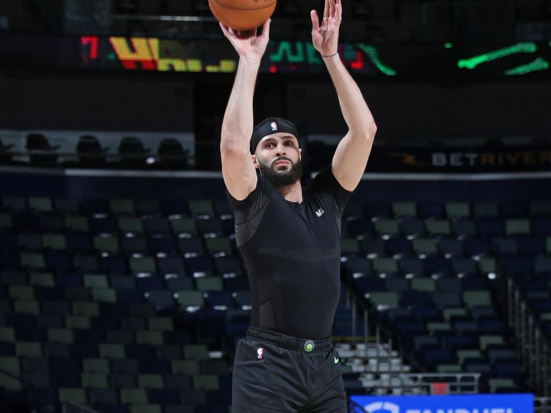 NEW ORLEANS, LA - JANUARY 26: Larry Nance Jr. #22 of the New Orleans Pelicans warms up before the game against the Oklahoma City Thunder on January 26, 2024 at the Smoothie King Center in New Orleans, Louisiana. NOTE TO USER: User expressly acknowledges and agrees that, by downloading and or using this Photograph, user is consenting to the terms and conditions of the Getty Images License Agreement. Mandatory Copyright Notice: Copyright 2024 NBAE (Photo by Layne Murdoch Jr./NBAE via Getty Images)