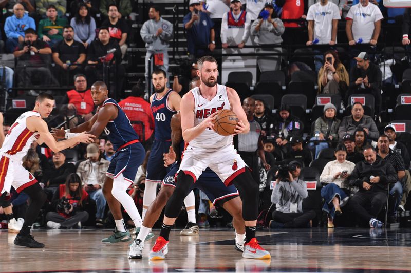 INGLEWOOD, CA - JANUARY 13:  Kevin Love #42 of the Miami Heat handles the ball during the game against the LA Clippers on January 13, 2025 at Intuit Dome in Los Angeles, California. NOTE TO USER: User expressly acknowledges and agrees that, by downloading and/or using this Photograph, user is consenting to the terms and conditions of the Getty Images License Agreement. Mandatory Copyright Notice: Copyright 2025 NBAE (Photo by Juan Ocampo/NBAE via Getty Images)