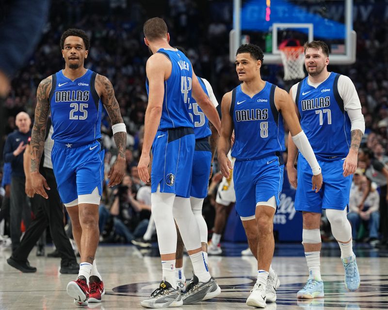 DALLAS, TX - MARCH 5: The Dallas Mavericks huddle up during the game against the Indiana Pacers on March 5, 2024 at the American Airlines Center in Dallas, Texas. NOTE TO USER: User expressly acknowledges and agrees that, by downloading and or using this photograph, User is consenting to the terms and conditions of the Getty Images License Agreement. Mandatory Copyright Notice: Copyright 2024 NBAE (Photo by Glenn James/NBAE via Getty Images)