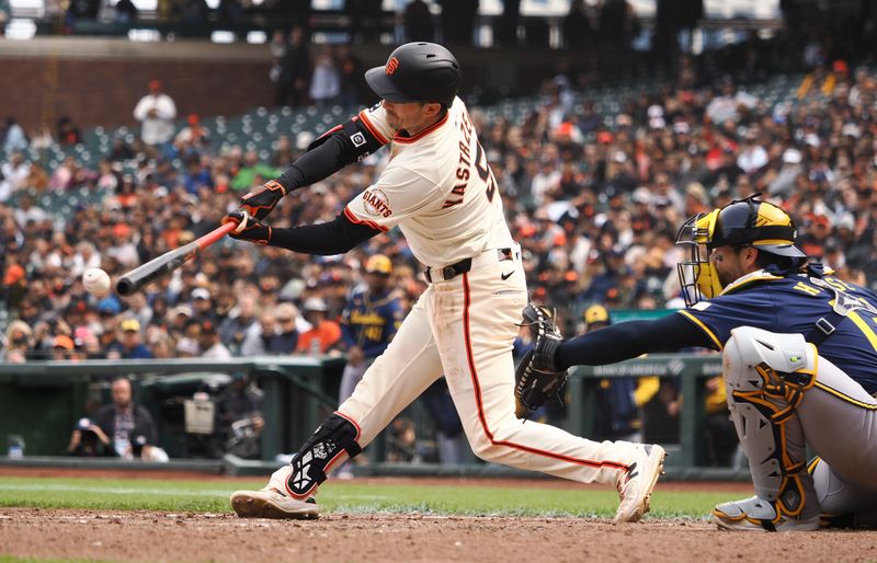 Apr 24, 2025; San Francisco, California, USA; San Francisco Giants right fielder Mike Yastrzemski (5) grounds into a fielder’s choice resulting in a Giants run during the eighth inning at Oracle Park. Mandatory Credit: Kelley L Cox-Imagn Images