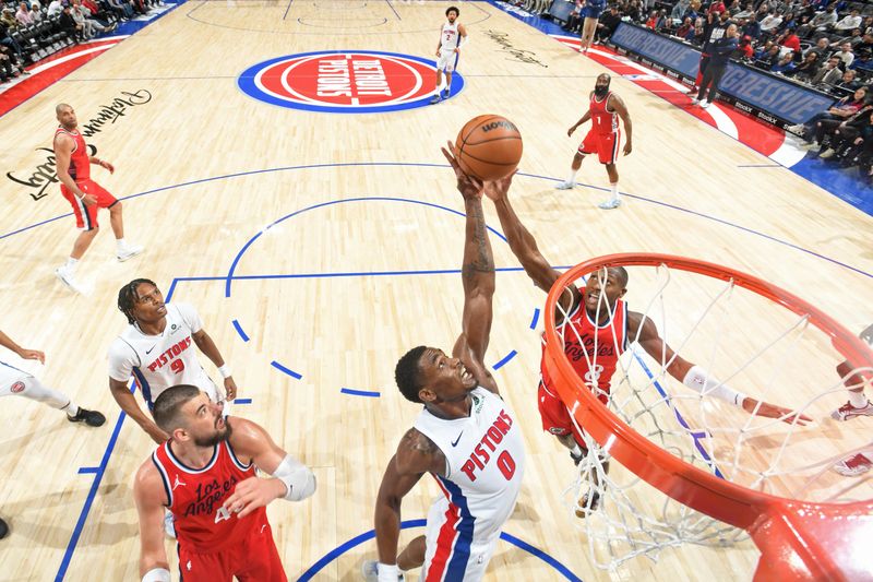 DETROIT, MI - FEBRUARY 24: Jalen Duren #0 of the Detroit Pistons drives to the basket during the game against the LA Clippers on February 24, 2025 at Little Caesars Arena in Detroit, Michigan. NOTE TO USER: User expressly acknowledges and agrees that, by downloading and/or using this photograph, User is consenting to the terms and conditions of the Getty Images License Agreement. Mandatory Copyright Notice: Copyright 2025 NBAE (Photo by Chris Schwegler/NBAE via Getty Images)