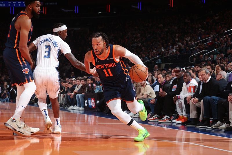 NEW YORK, NY - DECEMBER 3: Jalen Brunson #11 of the New York Knicks drives to the basket during the game against the Orlando Magic during the Emirates NBA Cup on December 3, 2024 at Madison Square Garden in New York City, New York.  NOTE TO USER: User expressly acknowledges and agrees that, by downloading and or using this photograph, User is consenting to the terms and conditions of the Getty Images License Agreement. Mandatory Copyright Notice: Copyright 2024 NBAE  (Photo by Nathaniel S. Butler/NBAE via Getty Images)