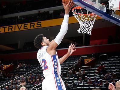 DETROIT, MI - DECEMBER 13: Tobias Harris #12 of the Philadelphia 76ers drives to the basket during the game against the Detroit Pistons on December 13, 2023 at Little Caesars Arena in Detroit, Michigan. NOTE TO USER: User expressly acknowledges and agrees that, by downloading and/or using this photograph, User is consenting to the terms and conditions of the Getty Images License Agreement. Mandatory Copyright Notice: Copyright 2023 NBAE (Photo by Brian Sevald/NBAE via Getty Images)