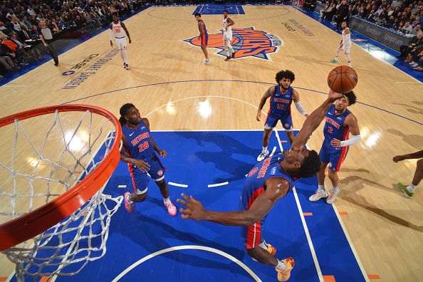 NEW YORK, NY - NOVEMBER 30: Jalen Duren #0 of the Detroit Pistons rebounds the ball during the game against the New York Knicks on November 30, 2023 at Madison Square Garden in New York City, New York.  NOTE TO USER: User expressly acknowledges and agrees that, by downloading and or using this photograph, User is consenting to the terms and conditions of the Getty Images License Agreement. Mandatory Copyright Notice: Copyright 2023 NBAE  (Photo by Jesse D. Garrabrant/NBAE via Getty Images)