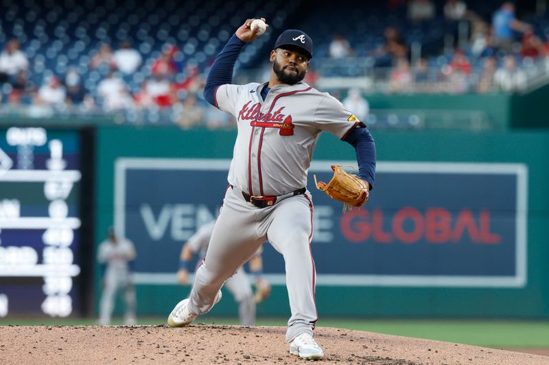 Sep 10, 2024; Washington, District of Columbia, USA; Atlanta Braves starting pitcher Reynaldo Lopez (40) pitches against the Washington Nationals during the first inning at Nationals Park. Mandatory Credit: Geoff Burke-Imagn Images