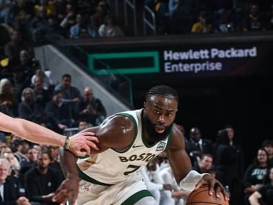 SAN FRANCISCO, CA - DECEMBER 19:  Jaylen Brown #7 of the Boston Celtics handles the ball during the game against the Golden State Warriors on December 19, 2023 at Chase Center in San Francisco, California. NOTE TO USER: User expressly acknowledges and agrees that, by downloading and or using this photograph, user is consenting to the terms and conditions of Getty Images License Agreement. Mandatory Copyright Notice: Copyright 2023 NBAE (Photo by Noah Graham/NBAE via Getty Images)