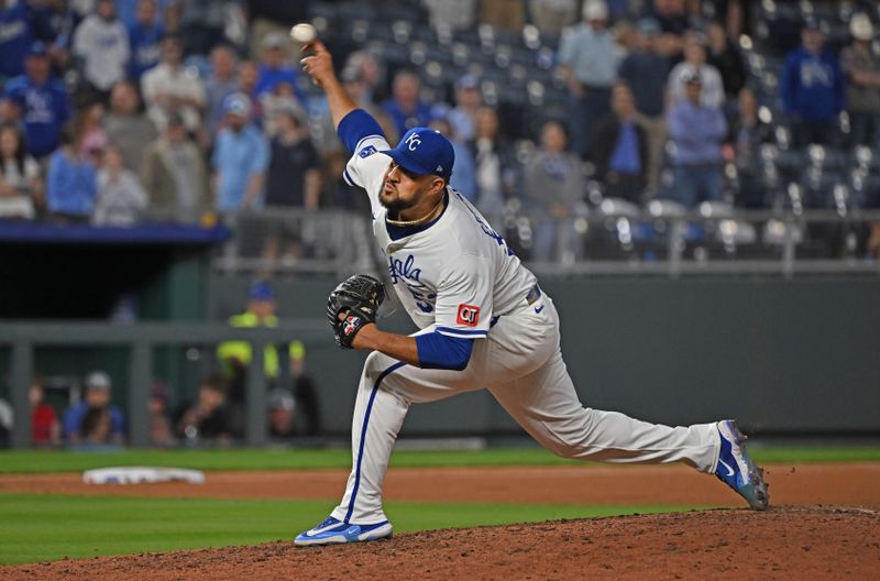 May 5, 2025; Kansas City, Missouri, USA;  Kansas City Royals relief pitcher Carlos Estevez (53) throws a pitch in the ninth inning against the Chicago White Sox at Kauffman Stadium. Mandatory Credit: Peter Aiken-Imagn Images