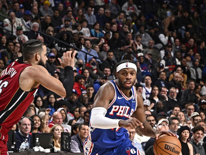 PHILADELPHIA, PA - MARCH 18: Buddy Heild #17 of the Philadelphia 76ers dribbles the ball during the game against the Miami Heat on March 18, 2024 at the Wells Fargo Center in Philadelphia, Pennsylvania NOTE TO USER: User expressly acknowledges and agrees that, by downloading and/or using this Photograph, user is consenting to the terms and conditions of the Getty Images License Agreement. Mandatory Copyright Notice: Copyright 2024 NBAE (Photo by David Dow/NBAE via Getty Images)