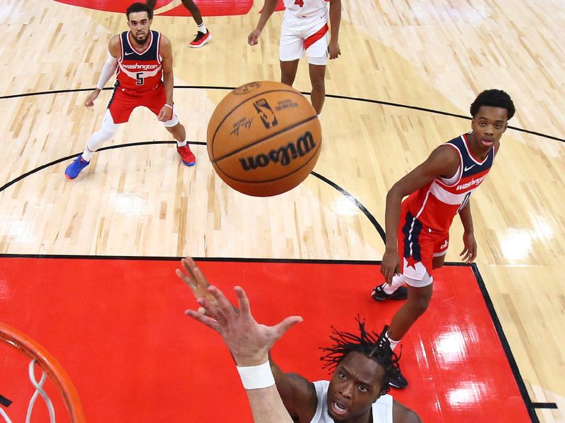 TORONTO, CANADA - OCTOBER 20: OG Anunoby #3 of the Toronto Raptors shoots the ball during the game against the Washington Wizards on October 20, 2023 at the Scotiabank Arena in Toronto, Ontario, Canada.  NOTE TO USER: User expressly acknowledges and agrees that, by downloading and or using this Photograph, user is consenting to the terms and conditions of the Getty Images License Agreement.  Mandatory Copyright Notice: Copyright 2023 NBAE (Photo by Vaughn Ridley/NBAE via Getty Images)