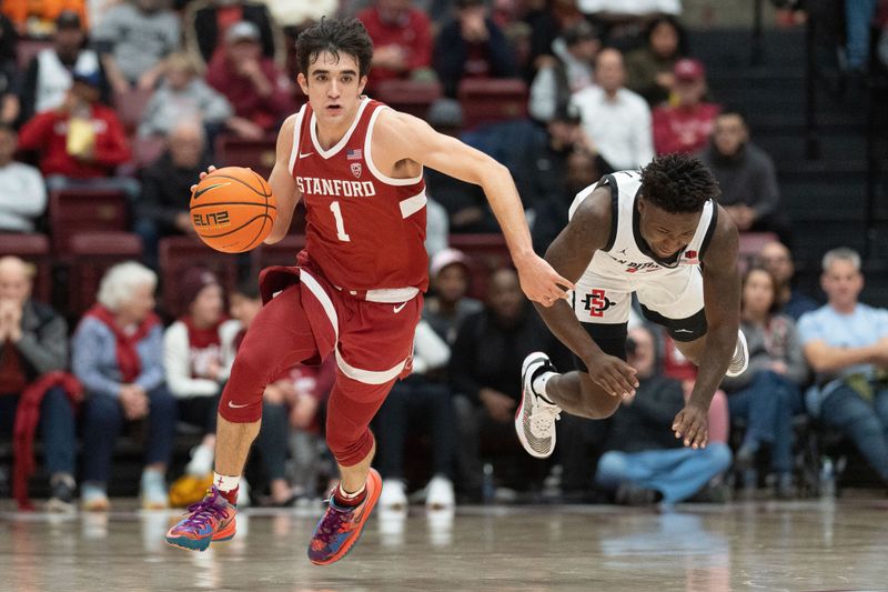 Stanford Cardinal Host Arizona Wildcats in Men's Basketball Showdown at Maples Pavilion