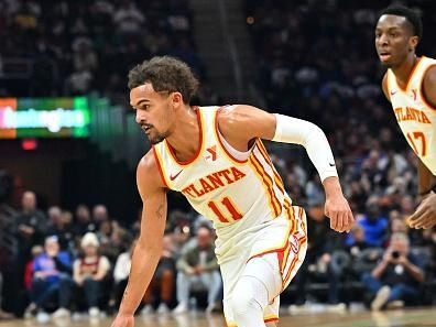 CLEVELAND, OHIO - NOVEMBER 28: Trae Young #11 of the Atlanta Hawks drives to the basket during the first half of an NBA In-Season Tournament game against the Cleveland Cavaliers at Rocket Mortgage Fieldhouse on November 28, 2023 in Cleveland, Ohio. NOTE TO USER: User expressly acknowledges and agrees that, by downloading and or using this photograph, User is consenting to the terms and conditions of the Getty Images License Agreement. (Photo by Jason Miller/Getty Images)