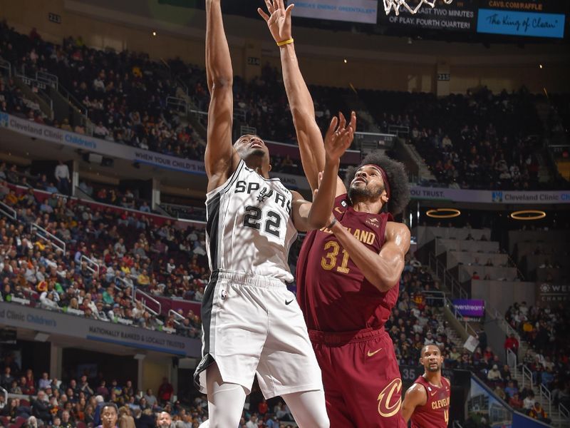 CLEVELAND, OH - FEBUARY 13:  Malaki Branham #22 of the San Antonio Spurs goes to the basket during tthe game on Febuary 13, 2023 at Rocket Mortgage FieldHouse in Cleveland, Ohio. NOTE TO USER: User expressly acknowledges and agrees that, by downloading and/or using this Photograph, user is consenting to the terms and conditions of the Getty Images License Agreement. Mandatory Copyright Notice: Copyright 2023 NBAE (Photo by David Liam Kyle/NBAE via Getty Images)