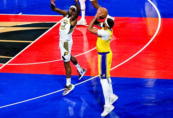 LAS VEGAS, NEVADA - DECEMBER 9: Anthony Davis (3) of Los Angeles Lakers and Isaiah Jackson (22) of Indiana Pacers in action during NBA In-Season Tournament Finals game between Los Angeles Lakers and Indiana Pacers at the T-Mobile Arena in Las Vegas, Nevada, United States on December 9, 2023. (Photo by Tayfun Coskun/Anadolu via Getty Images)