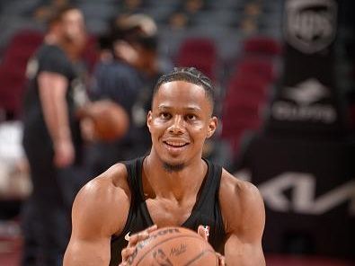 CLEVELAND, OH - NOVEMBER 30: Isaac Okoro #35 of the Cleveland Cavaliers warms up before the game against the Portland Trail Blazers on November 30, 2023 at Rocket Mortgage FieldHouse in Cleveland, Ohio. NOTE TO USER: User expressly acknowledges and agrees that, by downloading and/or using this Photograph, user is consenting to the terms and conditions of the Getty Images License Agreement. Mandatory Copyright Notice: Copyright 2023 NBAE (Photo by David Liam Kyle/NBAE via Getty Images)