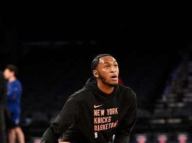 NEW YORK, NY - NOVEMBER 30: Immanuel Quickley #5 of the New York Knicks handles the ball before the game against the Detroit Pistons on November 30, 2023 at Madison Square Garden in New York City, New York.  NOTE TO USER: User expressly acknowledges and agrees that, by downloading and or using this photograph, User is consenting to the terms and conditions of the Getty Images License Agreement. Mandatory Copyright Notice: Copyright 2023 NBAE  (Photo by David Dow/NBAE via Getty Images)