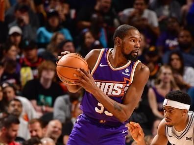 PHOENIX, AZ - NOVEMBER 2: Kevin Durant #35 of the Phoenix Suns handles the ball during the game against the San Antonio Spurs on November 2, 2023 at Footprint Center in Phoenix, Arizona. NOTE TO USER: User expressly acknowledges and agrees that, by downloading and or using this photograph, user is consenting to the terms and conditions of the Getty Images License Agreement. Mandatory Copyright Notice: Copyright 2023 NBAE (Photo by Barry Gossage/NBAE via Getty Images)