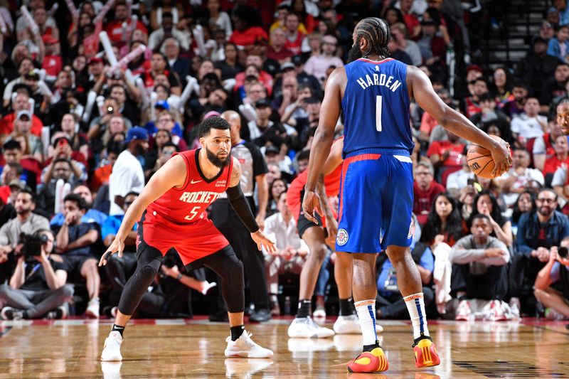 HOUSTON, TX - MARCH 6: Fred VanVleet #5 of the Houston Rockets plays defense during the game against the LA Clippers on March 6, 2024 at the Toyota Center in Houston, Texas. NOTE TO USER: User expressly acknowledges and agrees that, by downloading and or using this photograph, User is consenting to the terms and conditions of the Getty Images License Agreement. Mandatory Copyright Notice: Copyright 2024 NBAE (Photo by Logan Riely/NBAE via Getty Images)