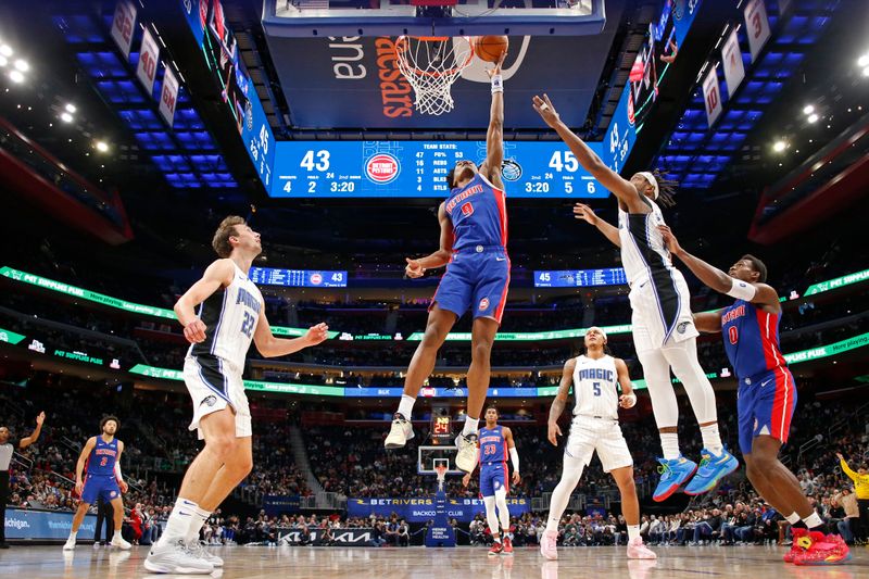 DETROIT, MI - FEBRUARY 4: Ausar Thompson #9 of the Detroit Pistons drives to the basket during the game against the Orlando Magic on February 4, 2024 at Little Caesars Arena in Detroit, Michigan. NOTE TO USER: User expressly acknowledges and agrees that, by downloading and/or using this photograph, User is consenting to the terms and conditions of the Getty Images License Agreement. Mandatory Copyright Notice: Copyright 2024 NBAE (Photo by Brian Sevald/NBAE via Getty Images)